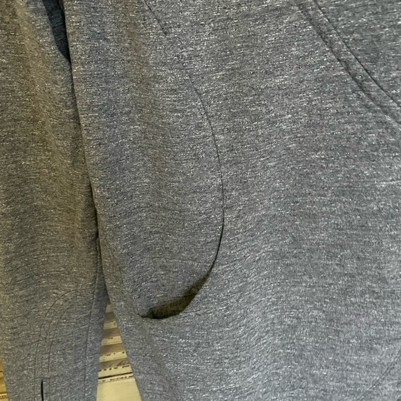 Lululemon that’s a wrap jacket / sweatshirt / cardigan - Picture 9 of 11